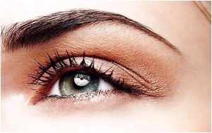 Makeup Tips: Eyebrow Shaping