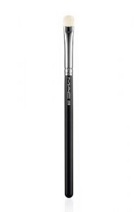 3 Most Popular Eye Brushes Revealed – Check Out This Makeup Tip!