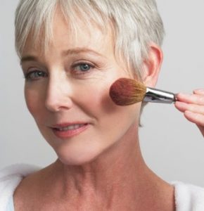 Makeup Tricks To Achieve Ageless Beauty